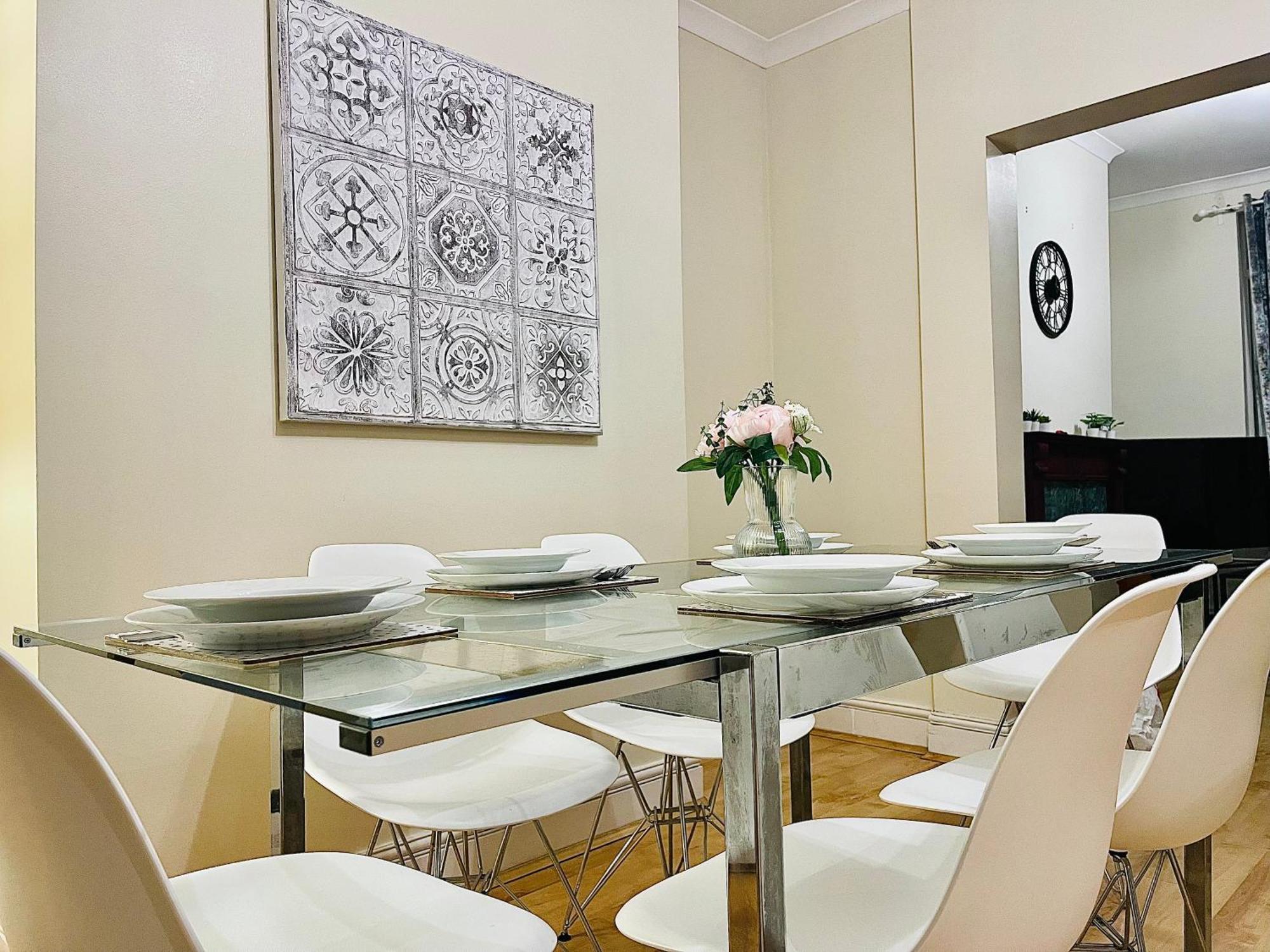 2 Bedroom Flat In Central Londra Esterno foto